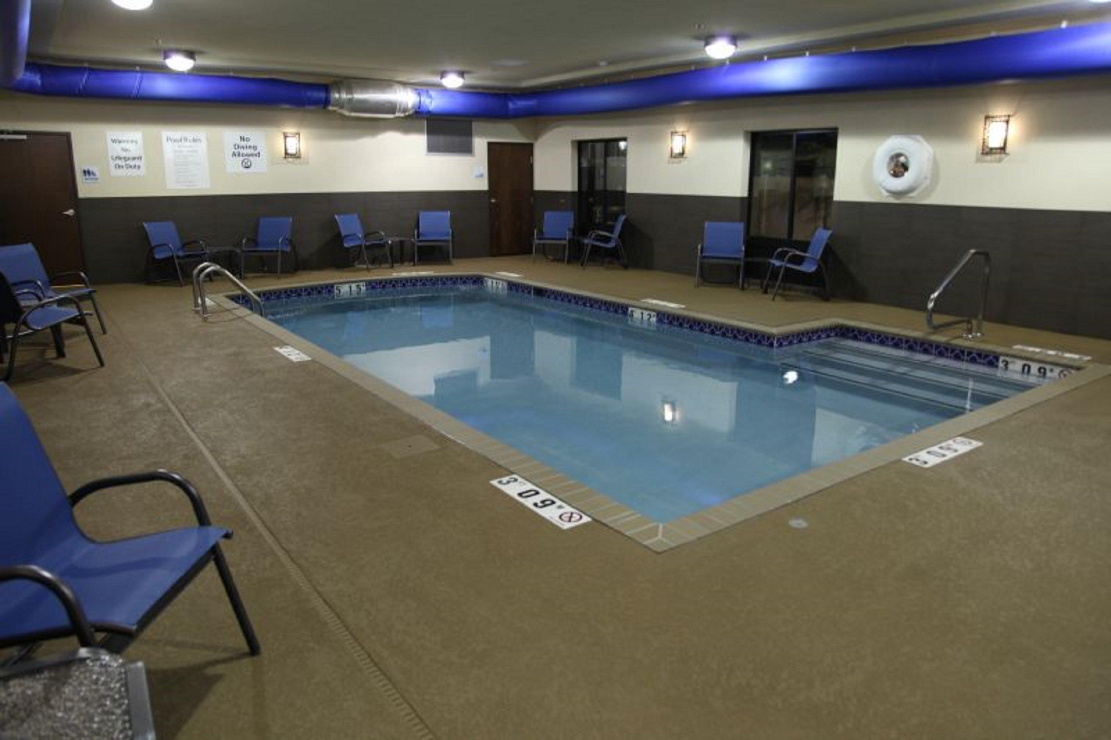 Holiday Inn Express & Suites - Huntsville Airport By Ihg Madison Kültér fotó