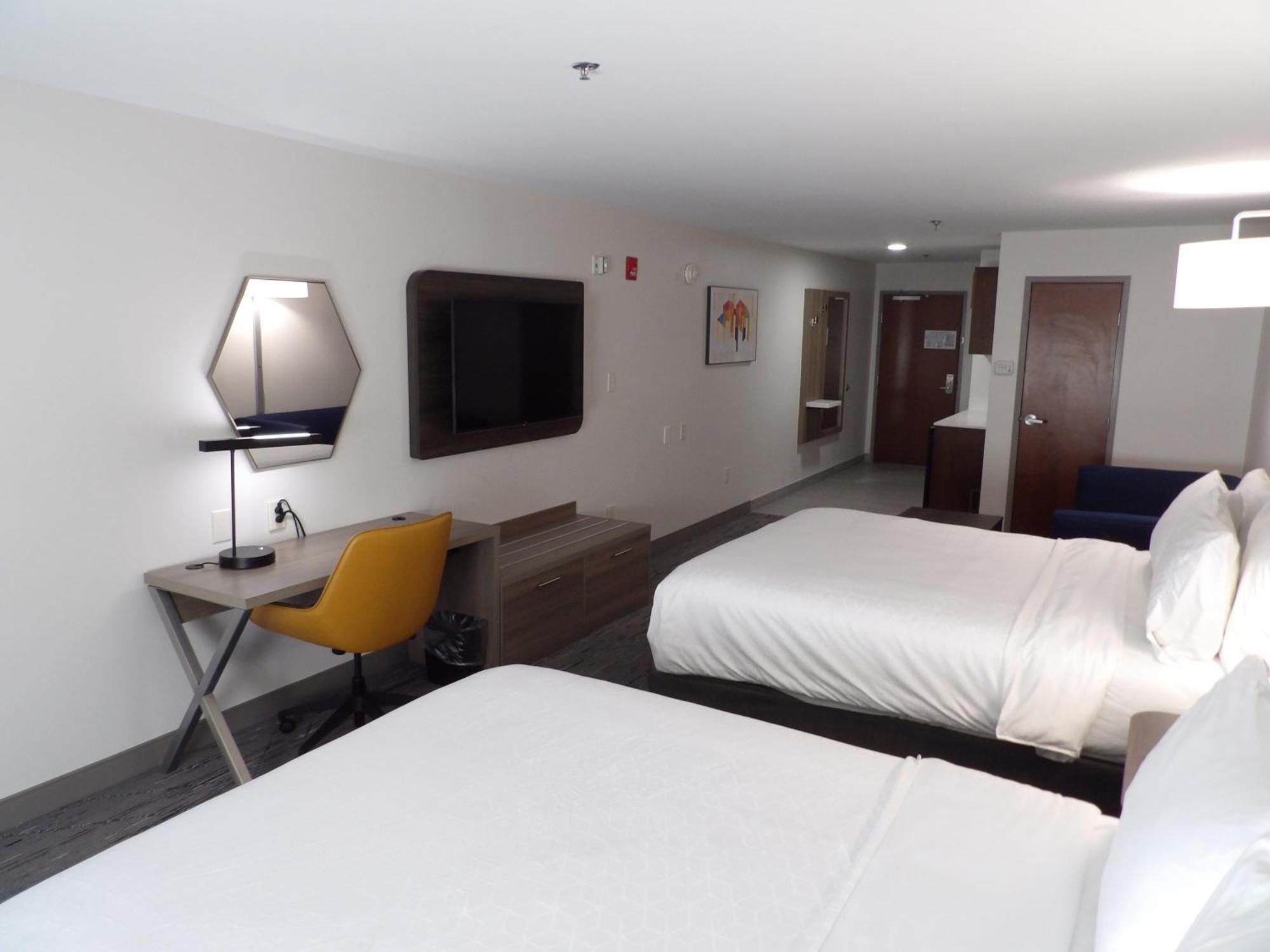 Holiday Inn Express & Suites - Huntsville Airport By Ihg Madison Kültér fotó