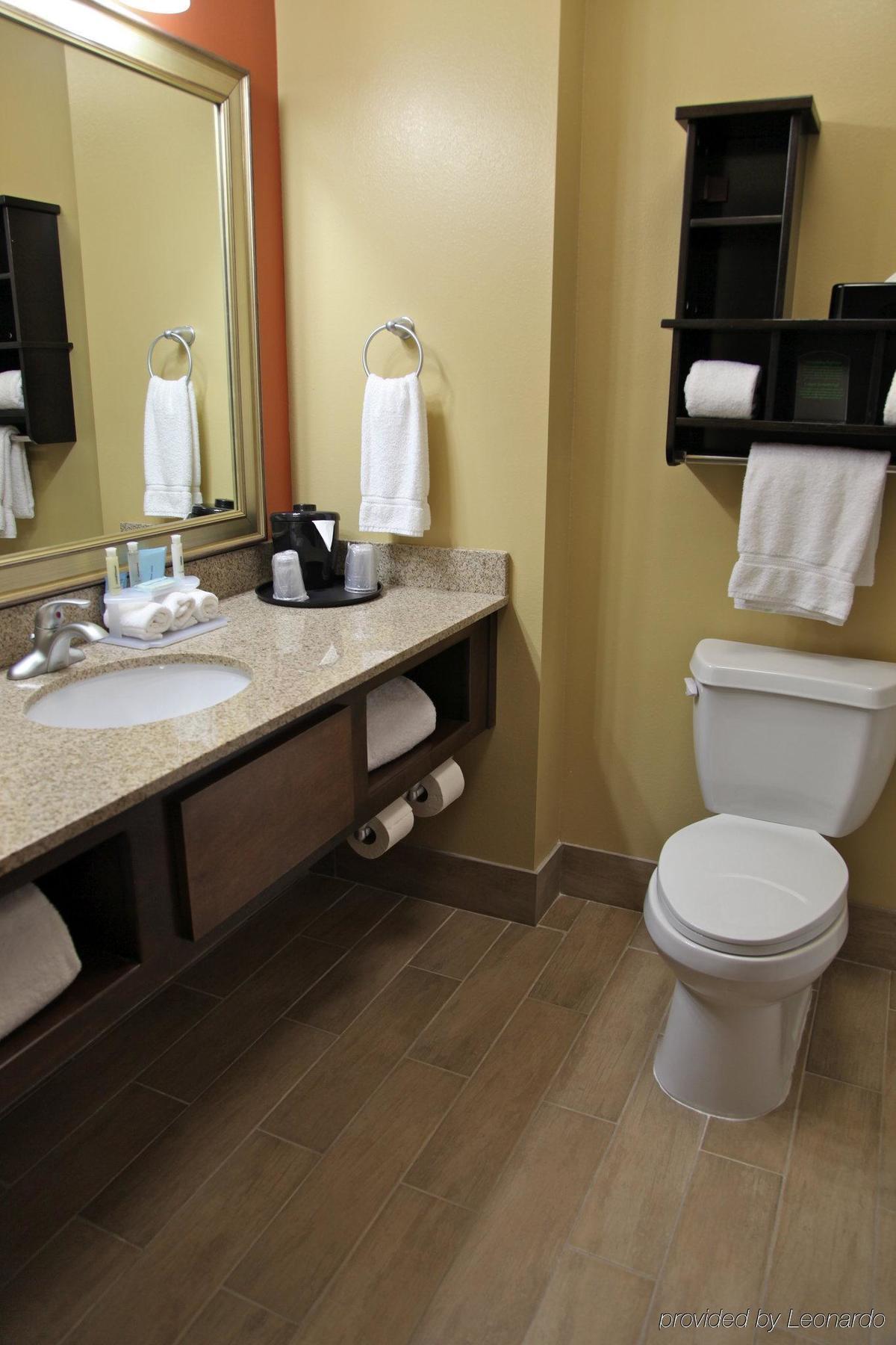 Holiday Inn Express & Suites - Huntsville Airport By Ihg Madison Kültér fotó
